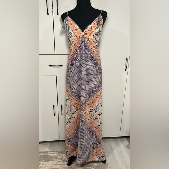 Twelfth‎ street by Cynthia Vincent 100% silk dress . Size...